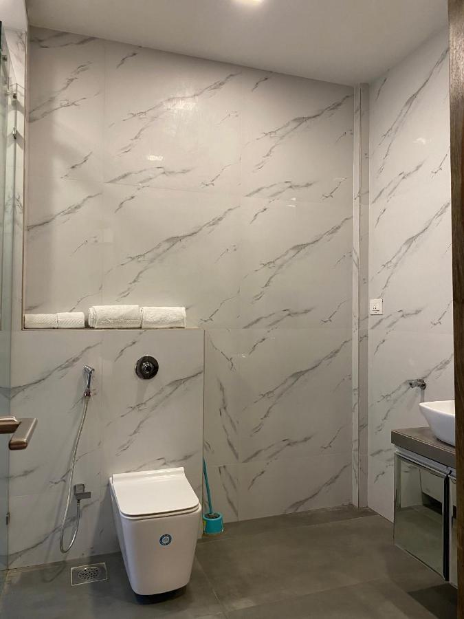 Theory9 Premium Service Apartments Khar Bombay Eksteriør billede